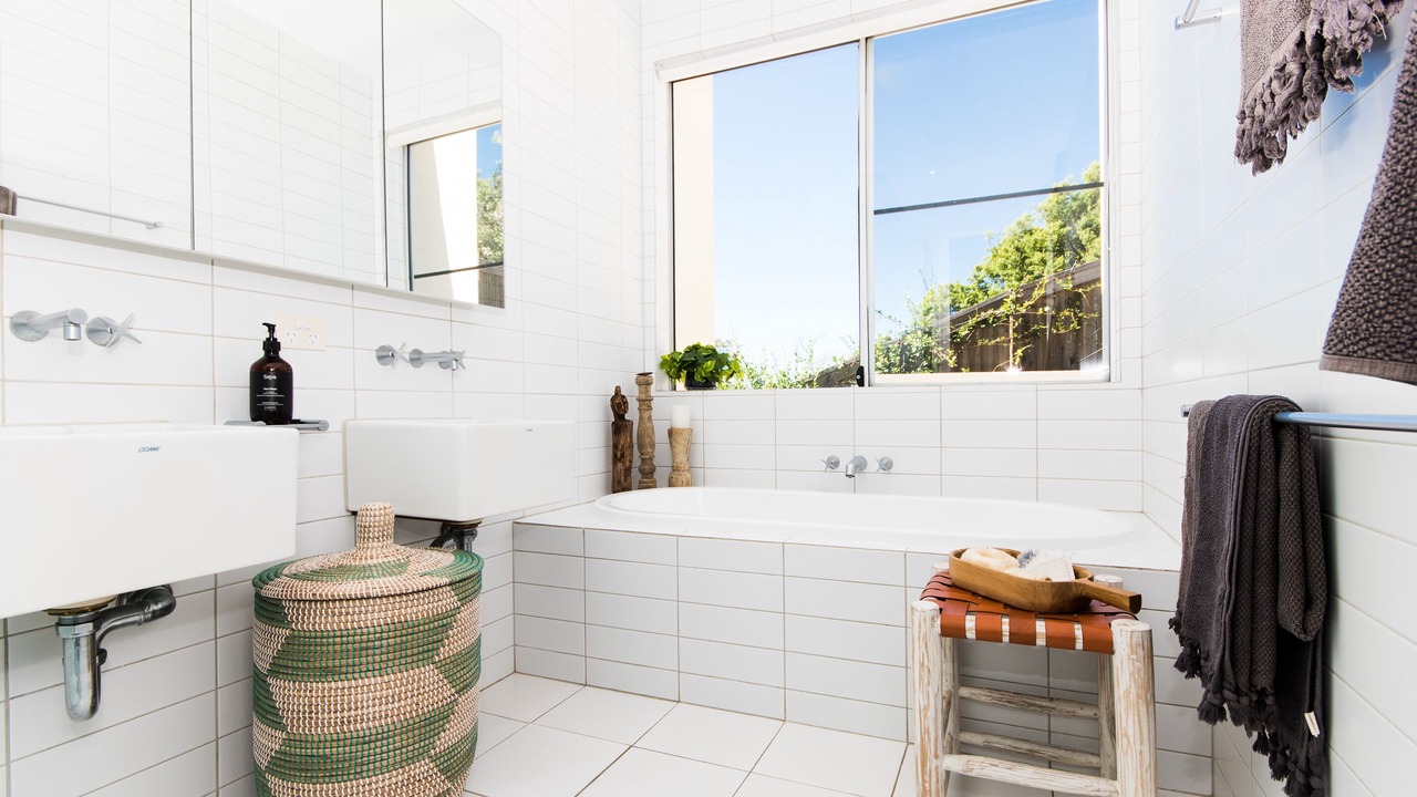 Photo of Bathroom in Castaways Beach