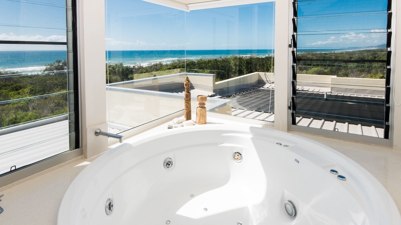 Photo of Bathroom in Castaways Beach