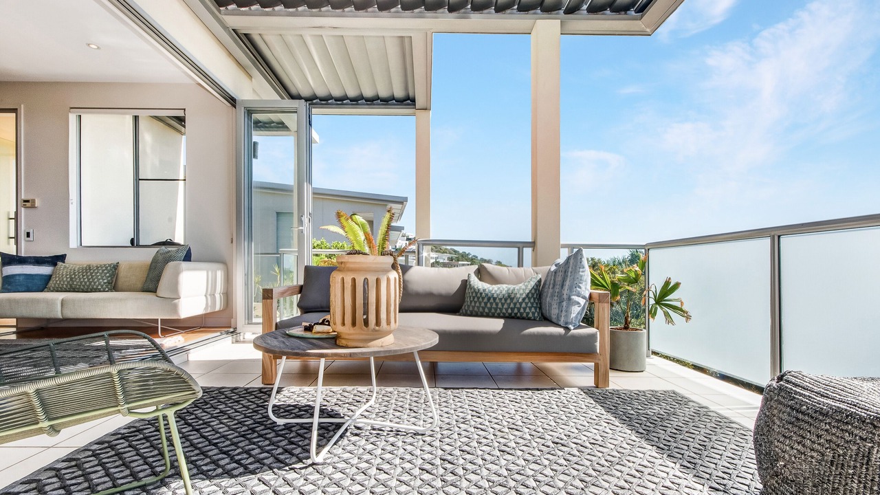 Photo of Patio Balcony in Castaways Beach