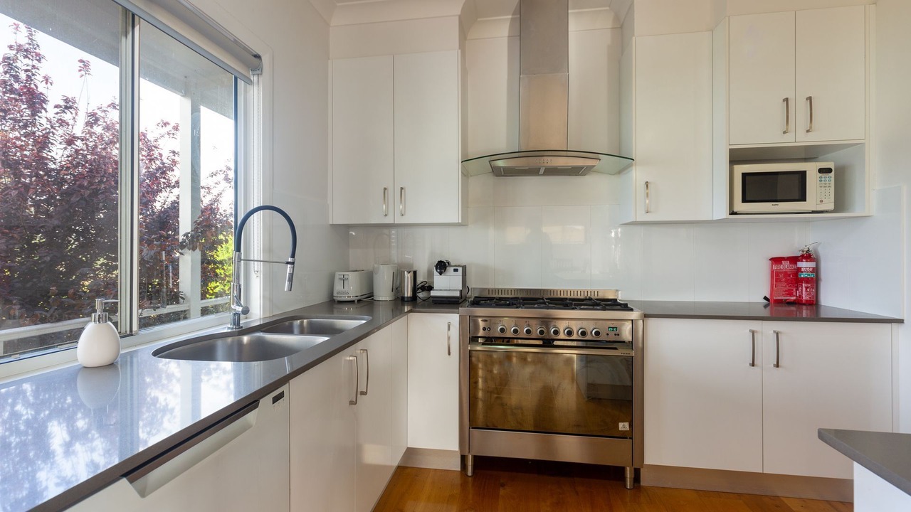 Photo of Kitchen in Broke