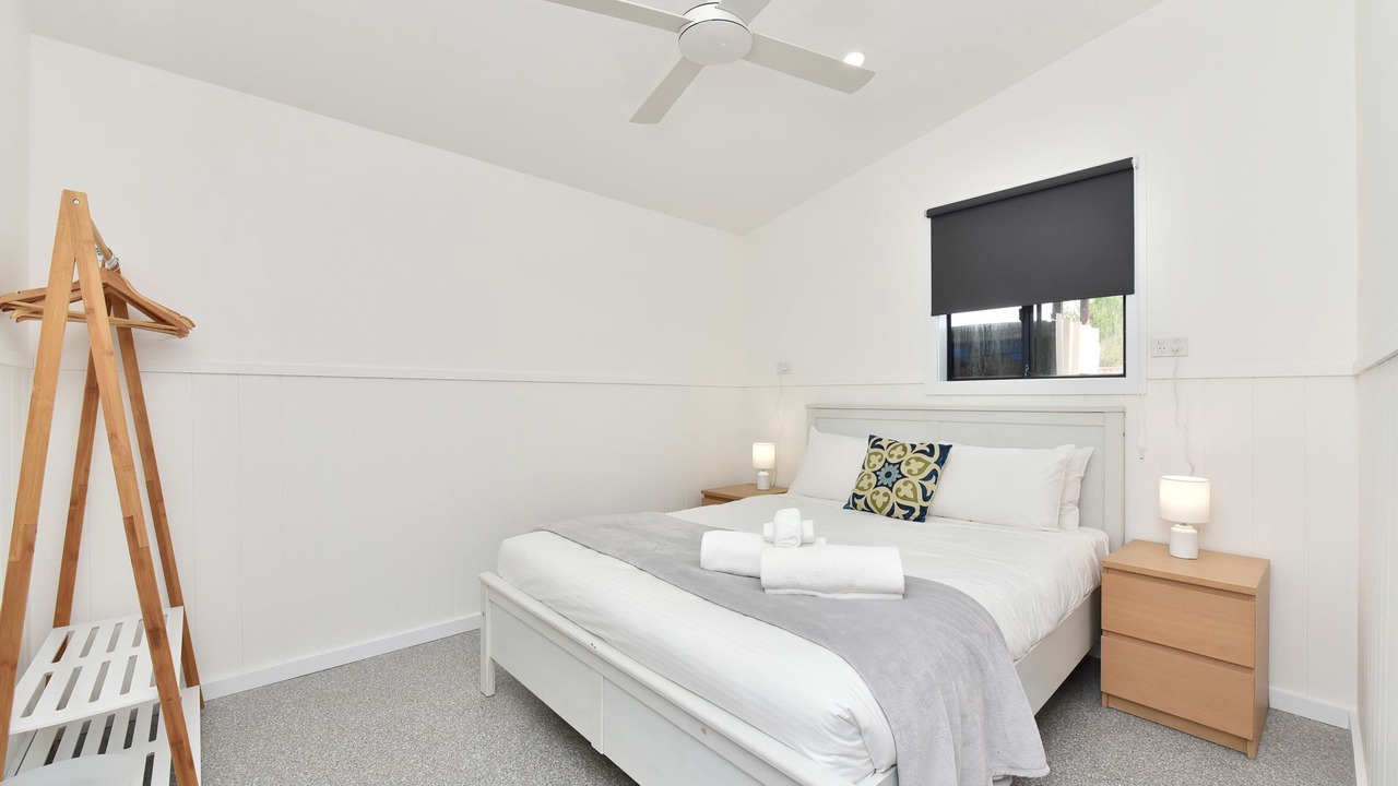 Photo of Bedroom in Broke