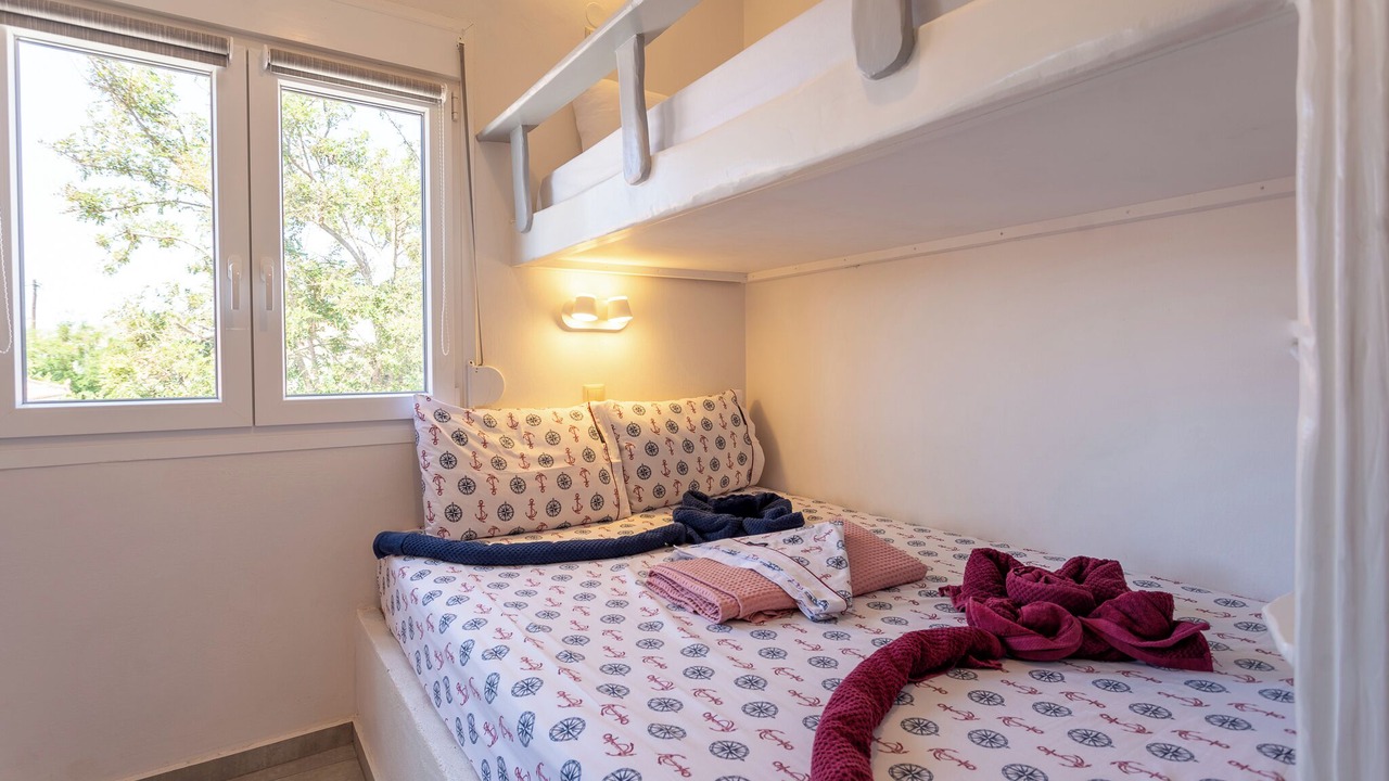 Photo of Bedroom in Eresos-Antissa