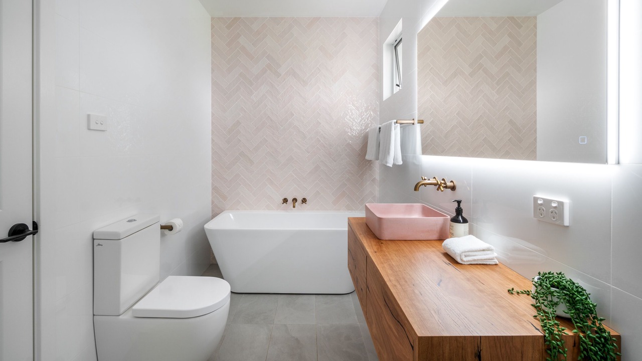 Photo of Bathroom in Aberdare