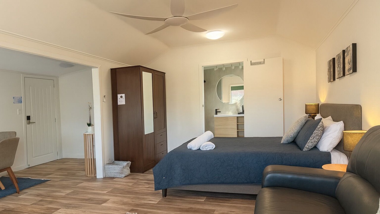 Photo of Bedroom in Graceville