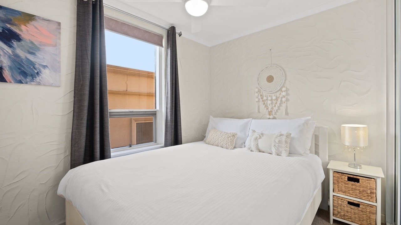 Photo of Bedroom in Glenelg