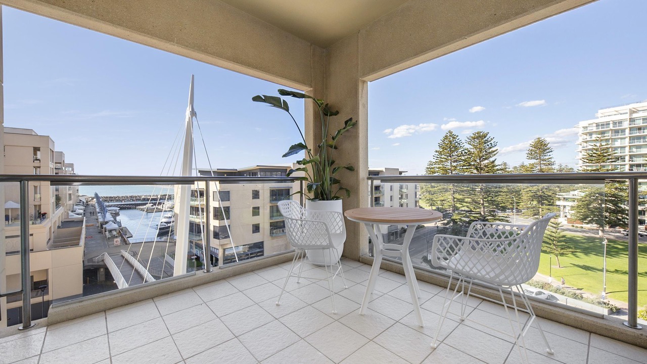 Photo of Outdoor in Glenelg