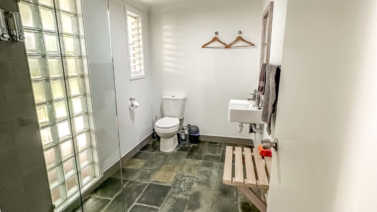 Photo of Bathroom in Holloways Beach