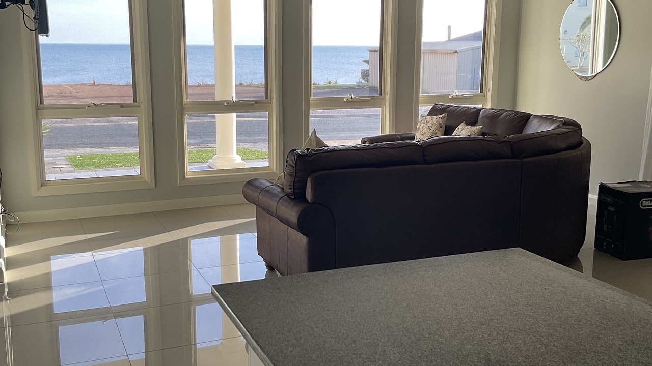 Photo of Livingroom in North Beach