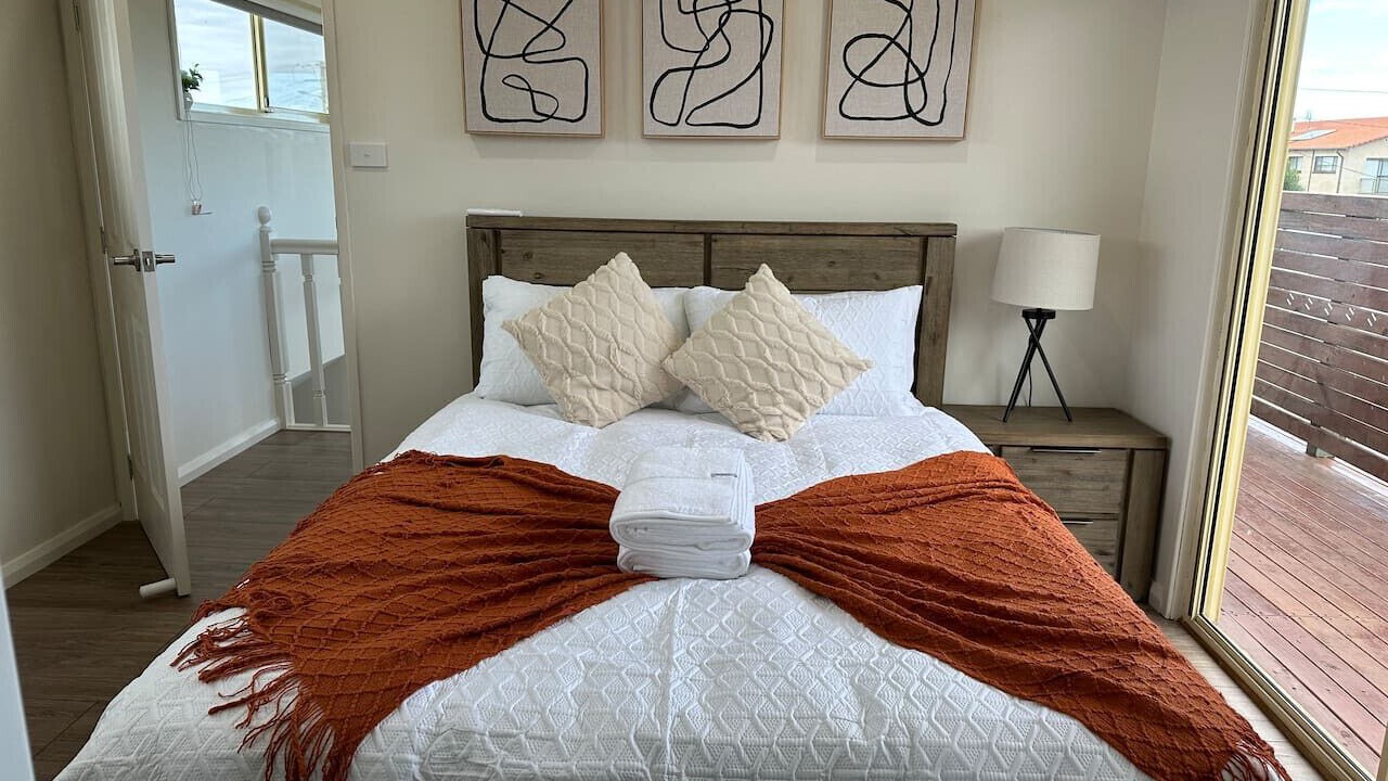 Photo of Bedroom in Greenwell Point