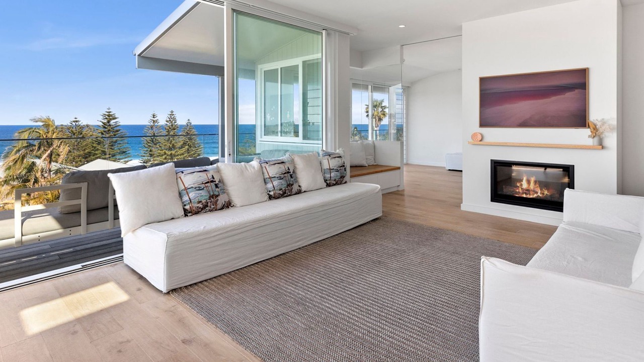 Photo of Livingroom in Curl Curl