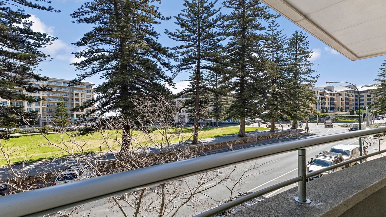 Photo of Outdoor in Glenelg