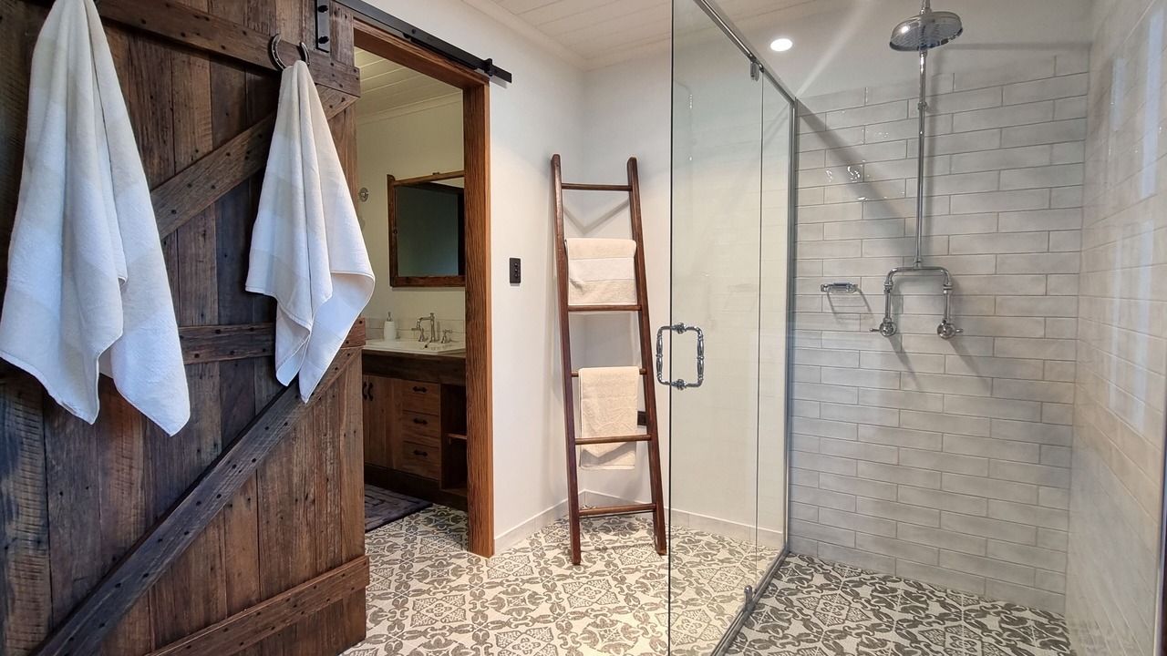 Photo of Bathroom in Neville