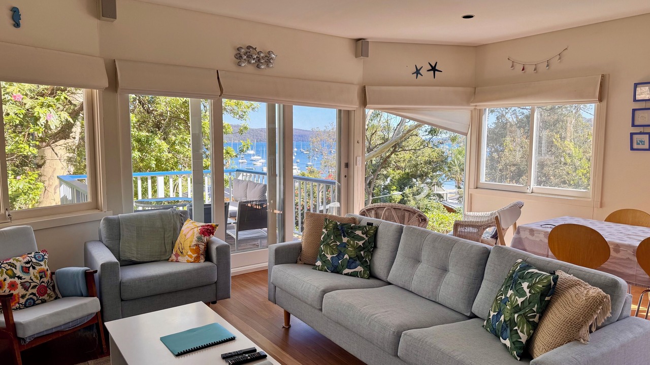 Photo of Livingroom in Clareville