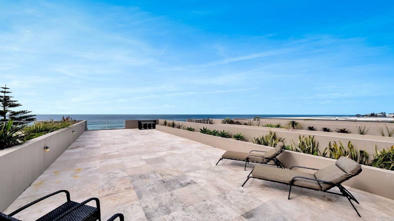 Photo of Patio Balcony in The Entrance North
