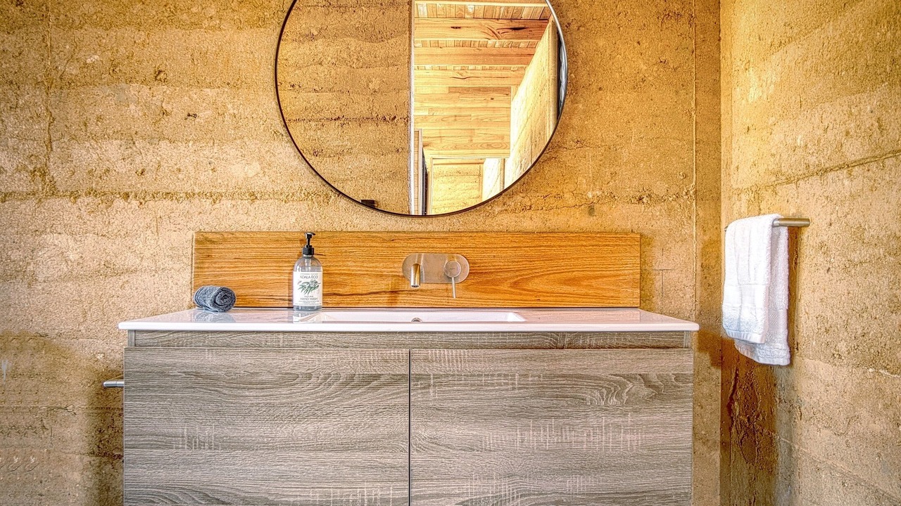 Photo of Bathroom in Coxs Creek