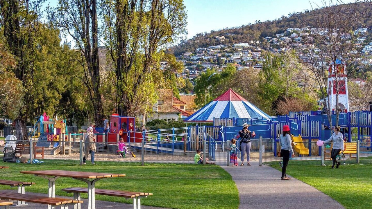 Photo of Others in Sandy Bay