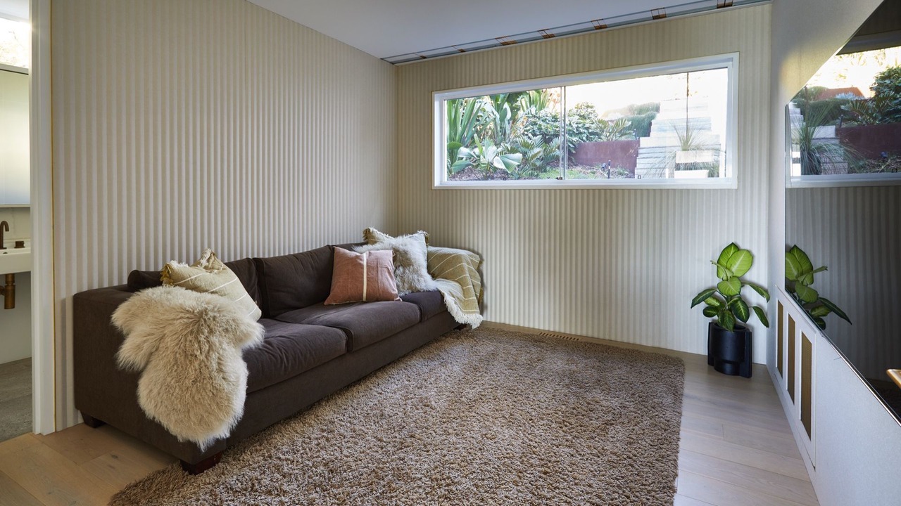 Photo of Livingroom in Newport