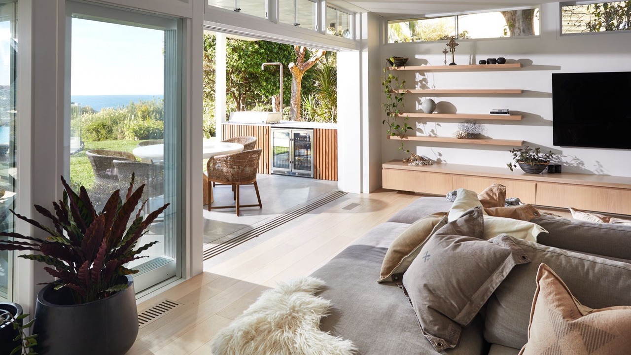 Photo of Livingroom in Newport