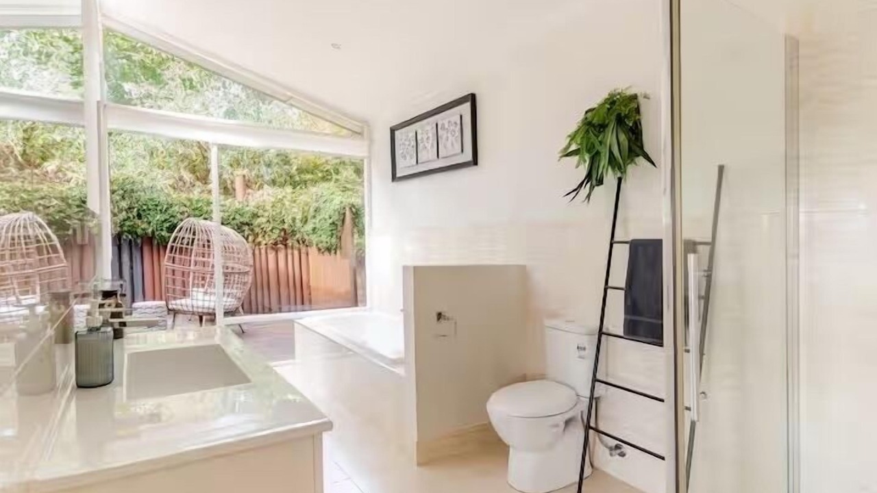 Photo of Bathroom in Kalorama