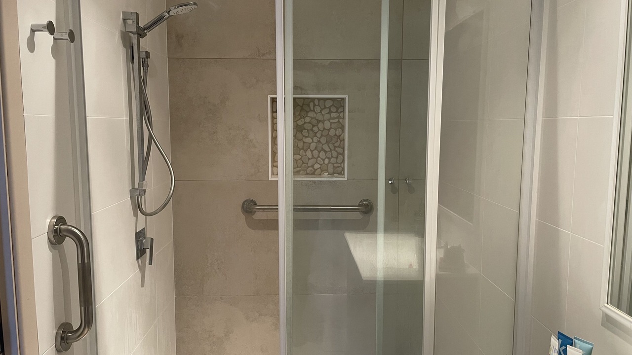 Photo of Bathroom in Emerald Beach