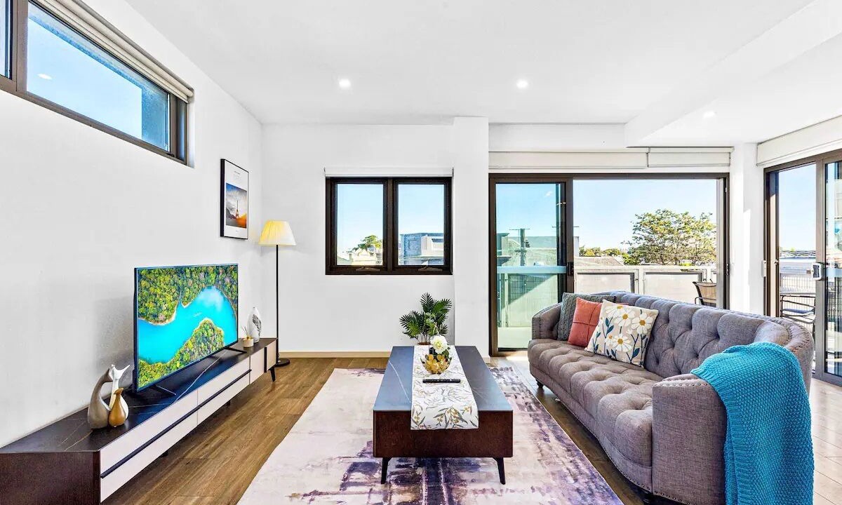 Photo of Livingroom in Newtown