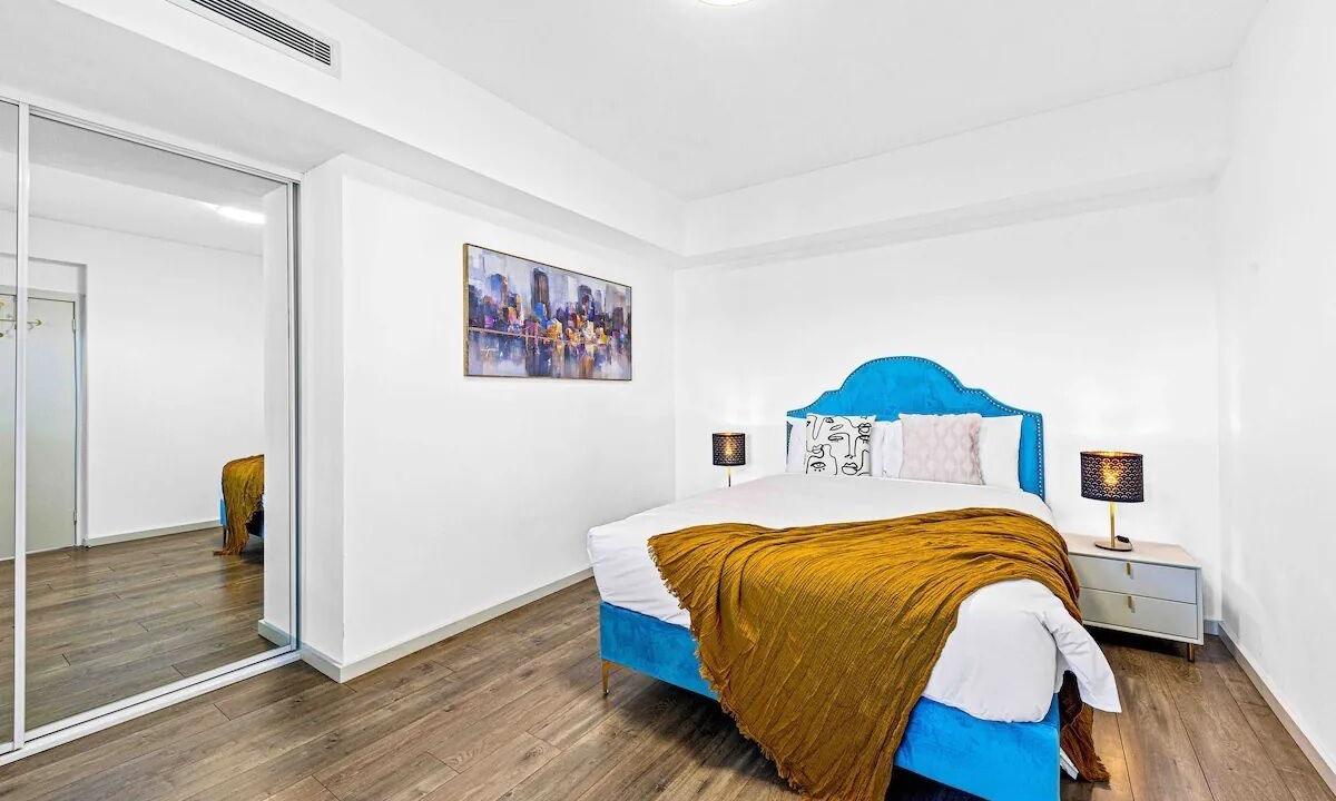 Photo of Bedroom in Newtown