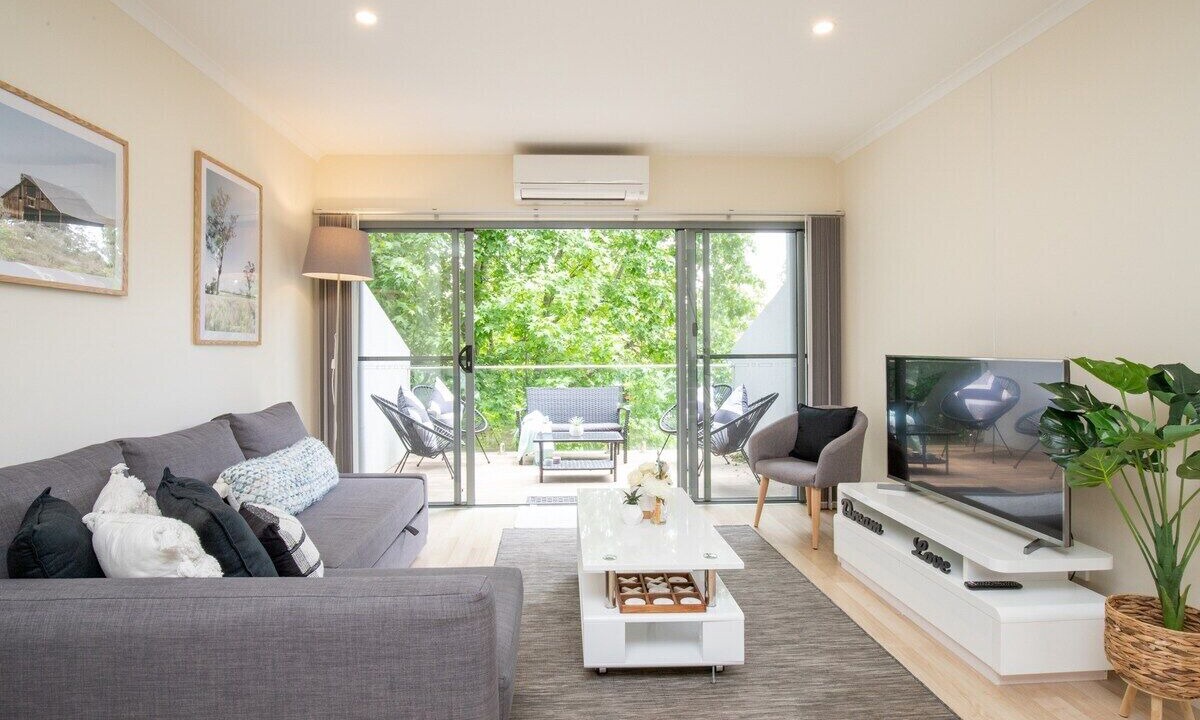 Photo of Livingroom in North Batemans Bay