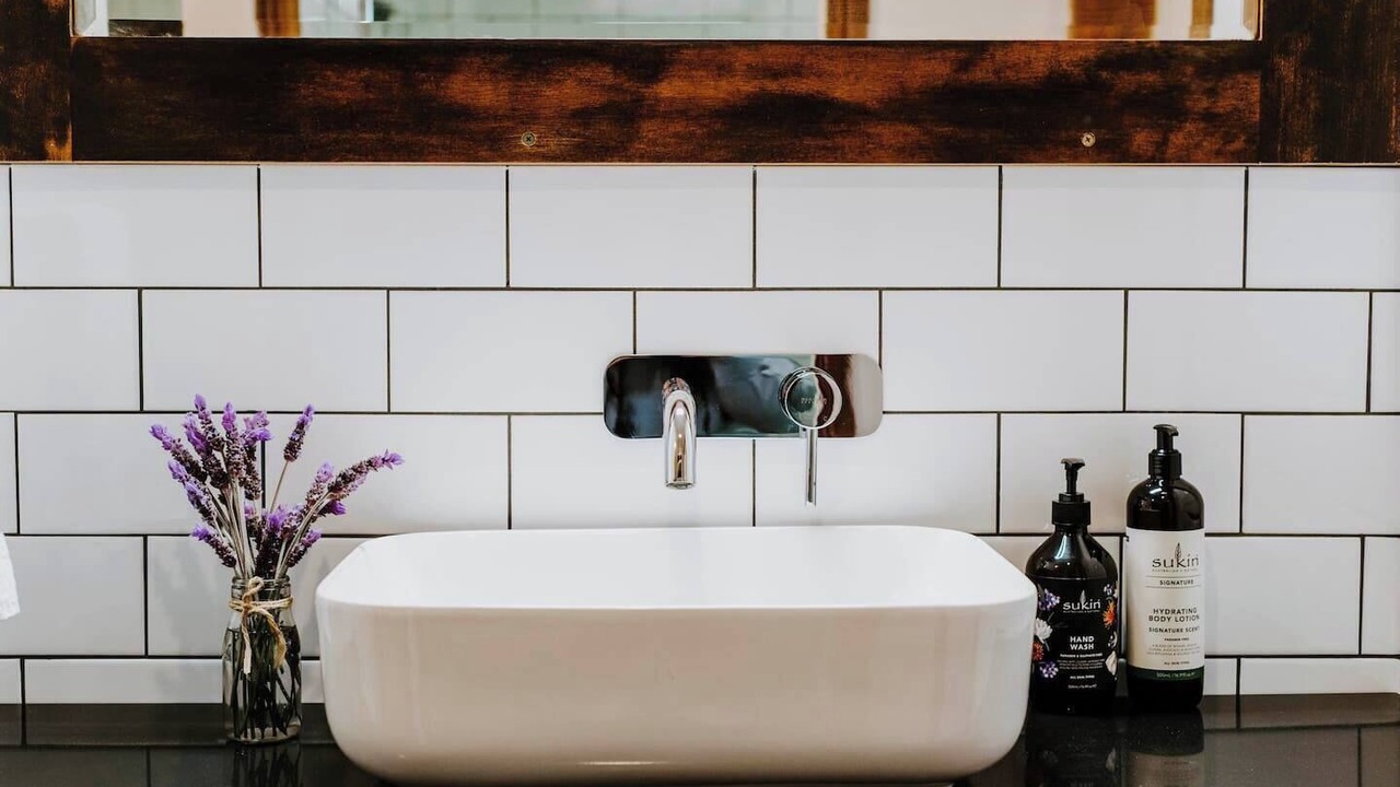 Photo of Bathroom in Frog Rock