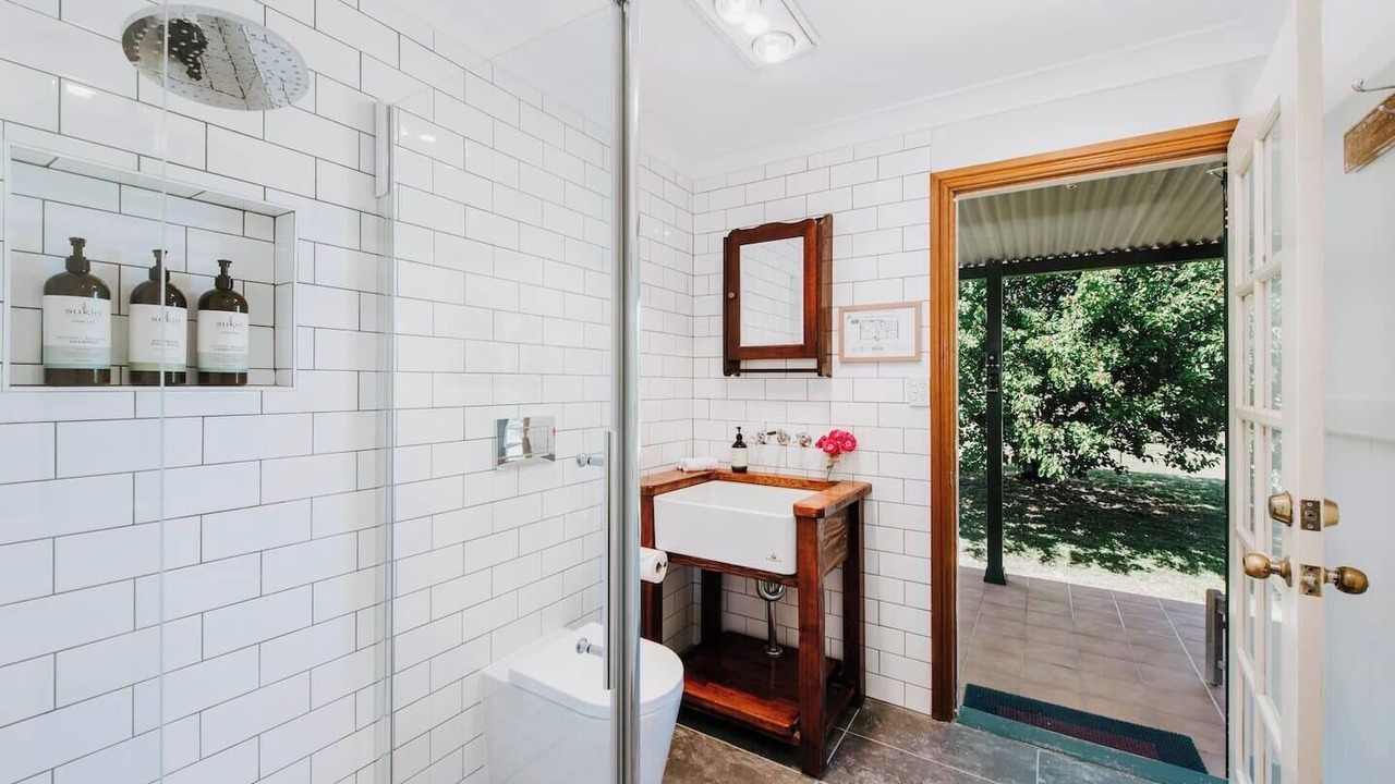 Photo of Bathroom in Frog Rock