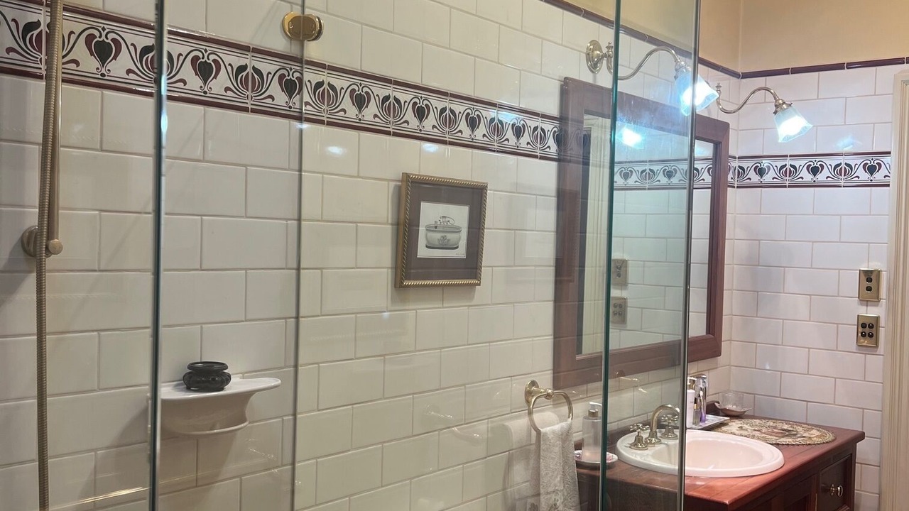 Photo of Bathroom in Glenelg South