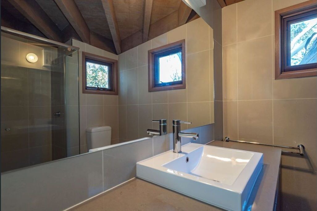 Photo of Bathroom in Dinner Plain