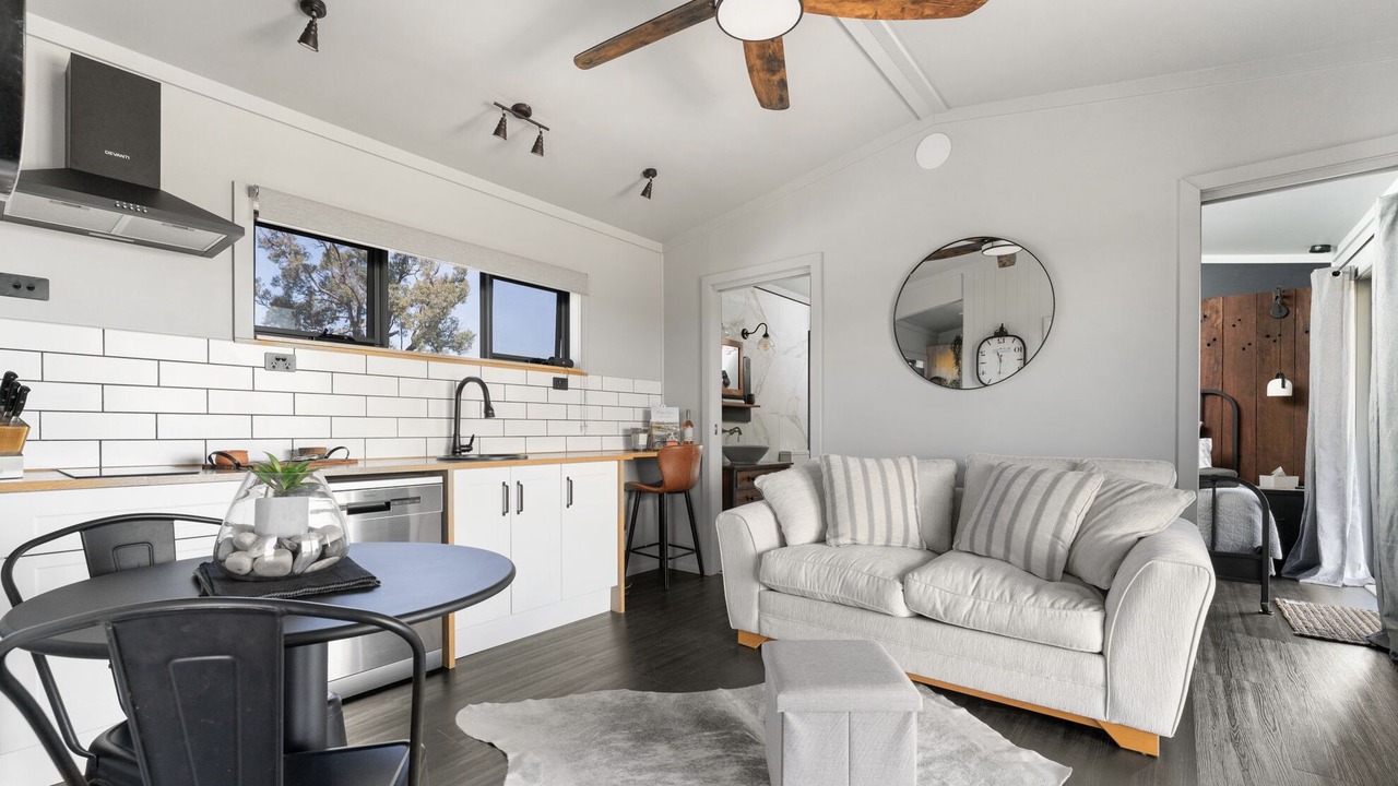 Photo of Livingroom in Frog Rock
