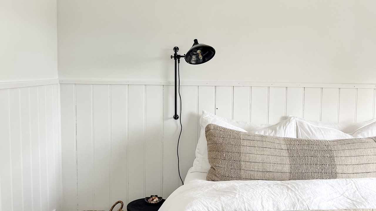 Photo of Bedroom in White Beach