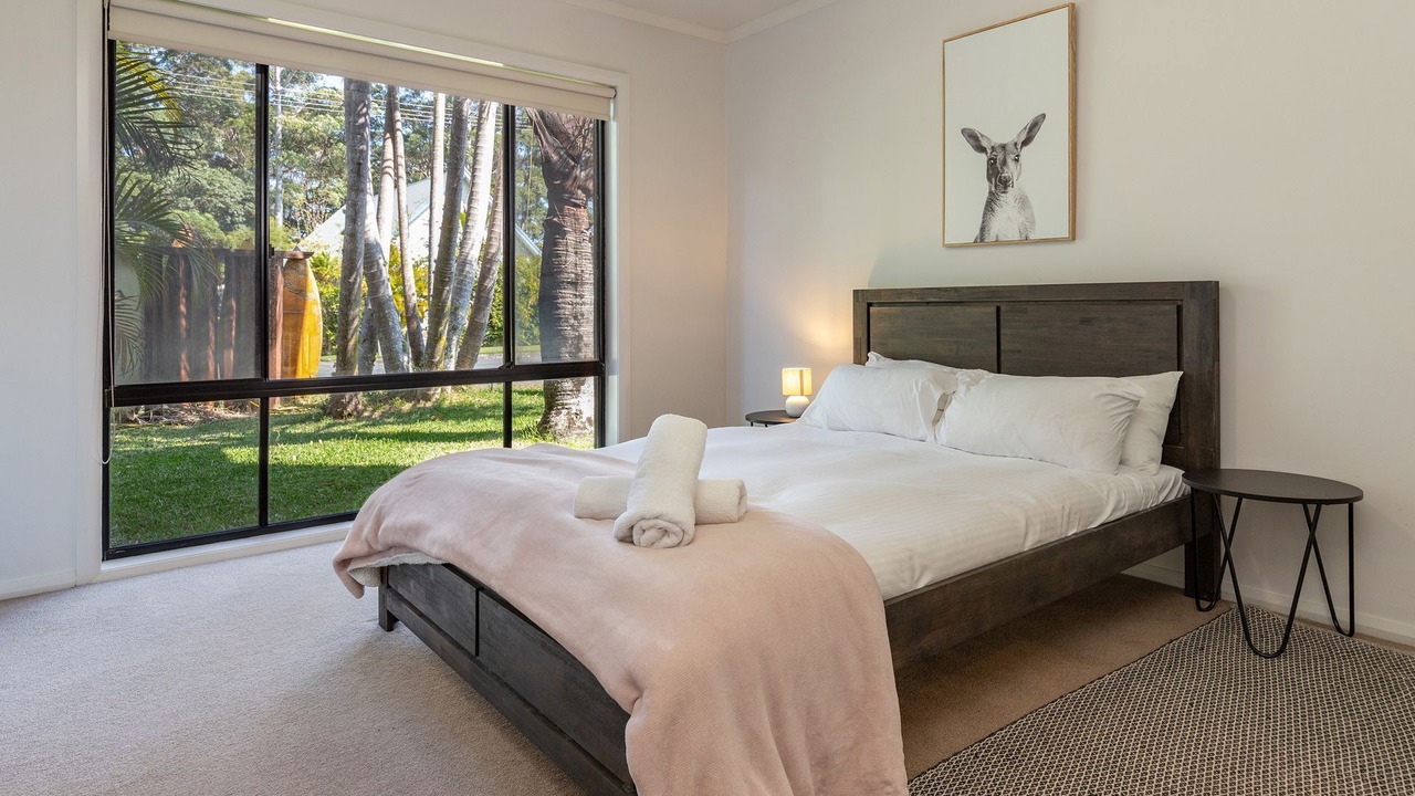 Photo of Bedroom in Tarbuck Bay