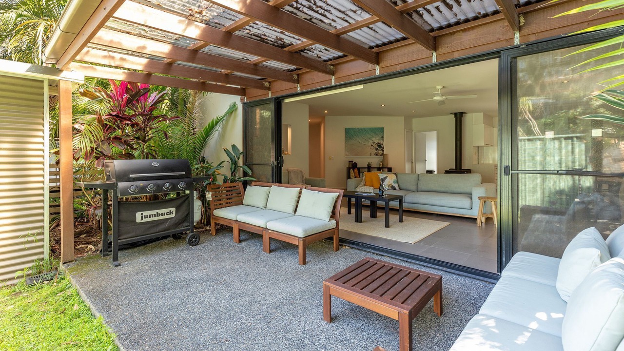 Photo of Patio Balcony in Tarbuck Bay