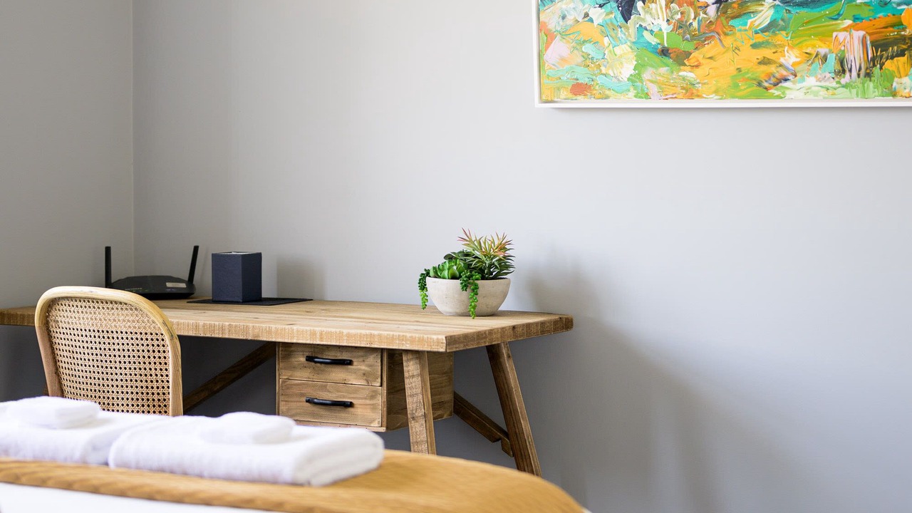 Photo of Bedroom in Orange