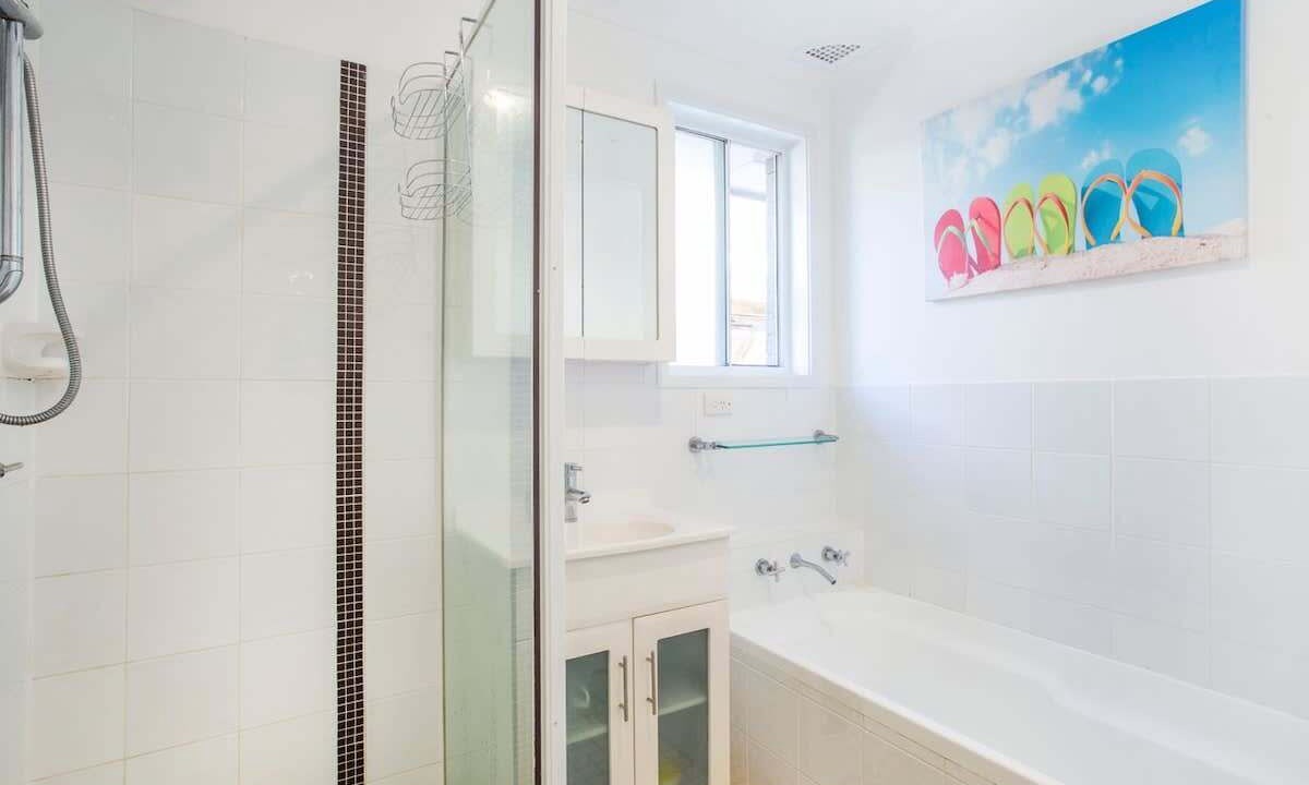 Photo of Bathroom in Lake Conjola