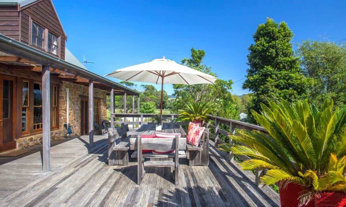 Photo of Outdoor in Woodstock