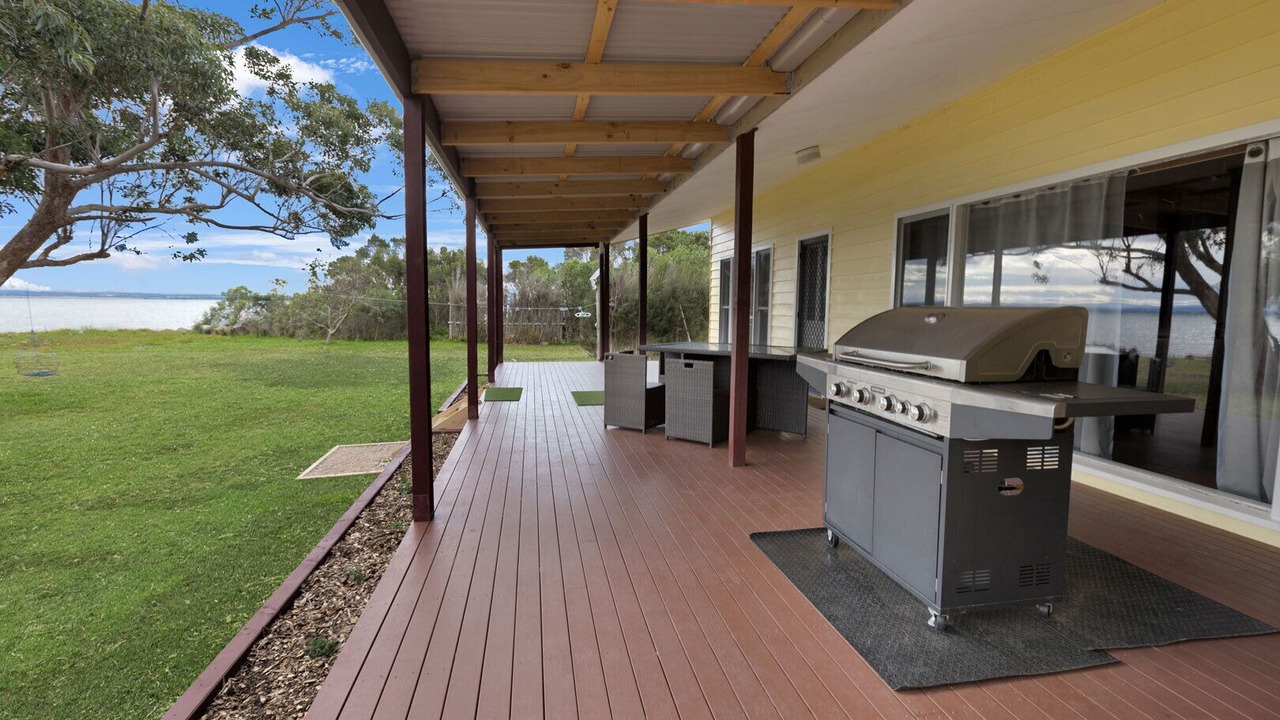 Photo of Patio Balcony in Raymond Island