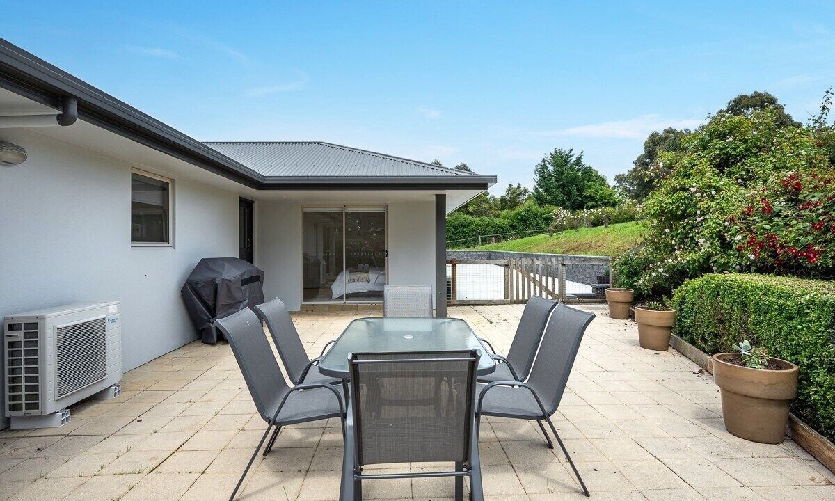 Photo of Outdoor in Kingston