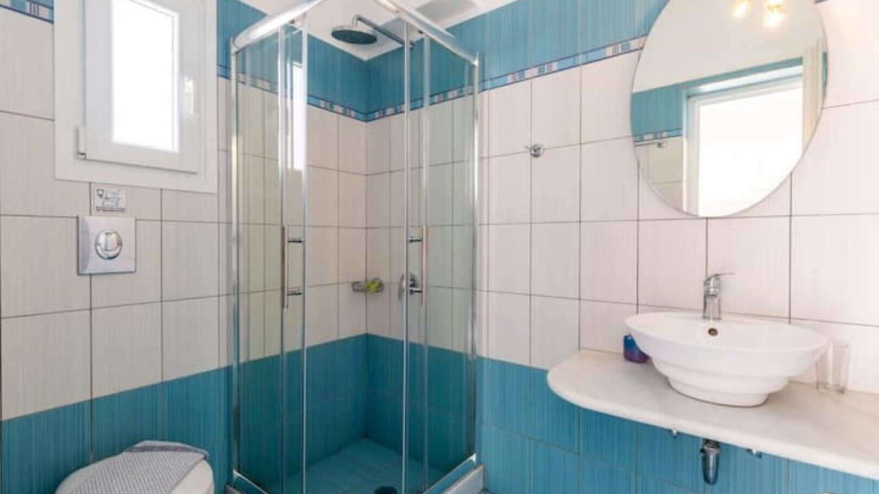 Photo of Bathroom in Naxos Town