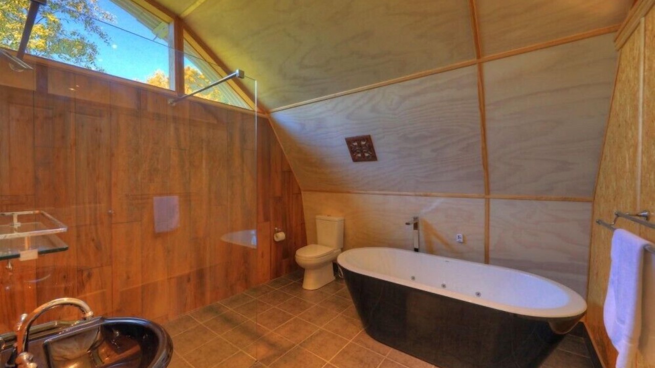 Photo of Bathroom in Adventure Bay