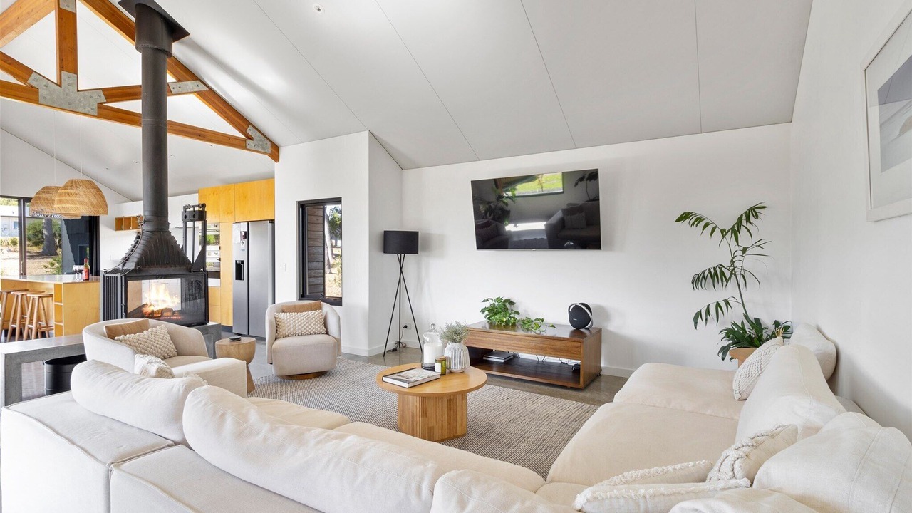 Photo of Livingroom in Burnside