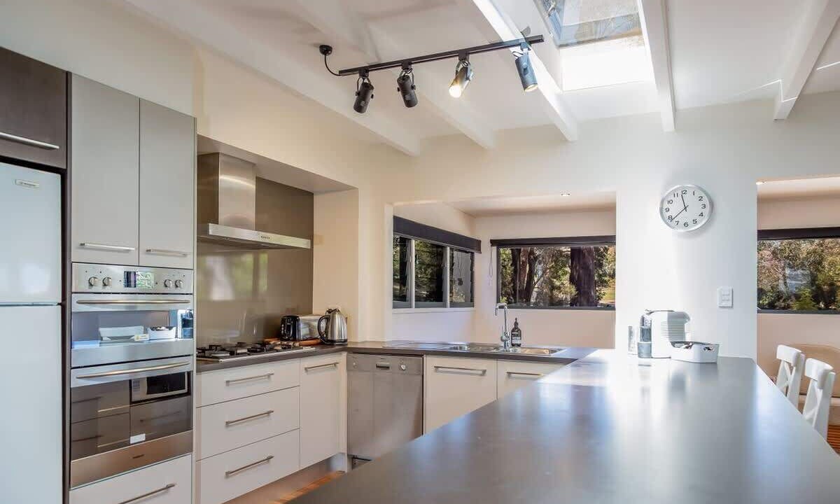 Photo of Kitchen in Narrawallee