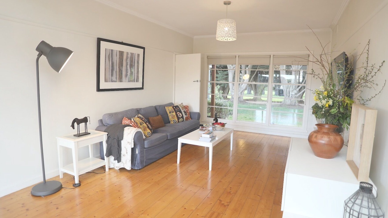 Photo of Livingroom in Romsey