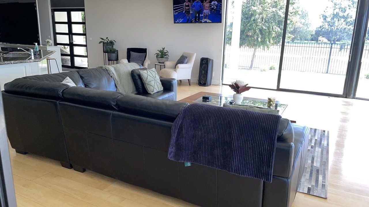 Photo of Livingroom in Yarrawonga