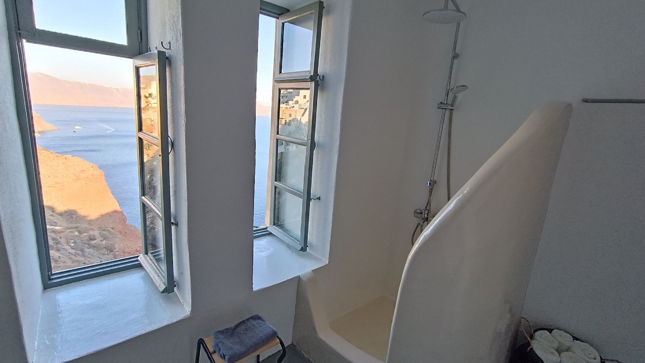 Photo of Bathroom in Oia
