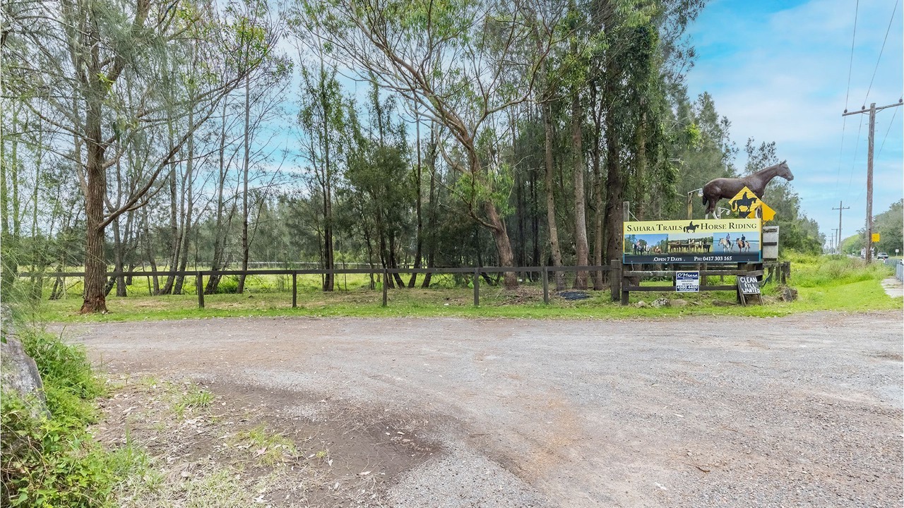 Photo of Outdoor in Anna Bay