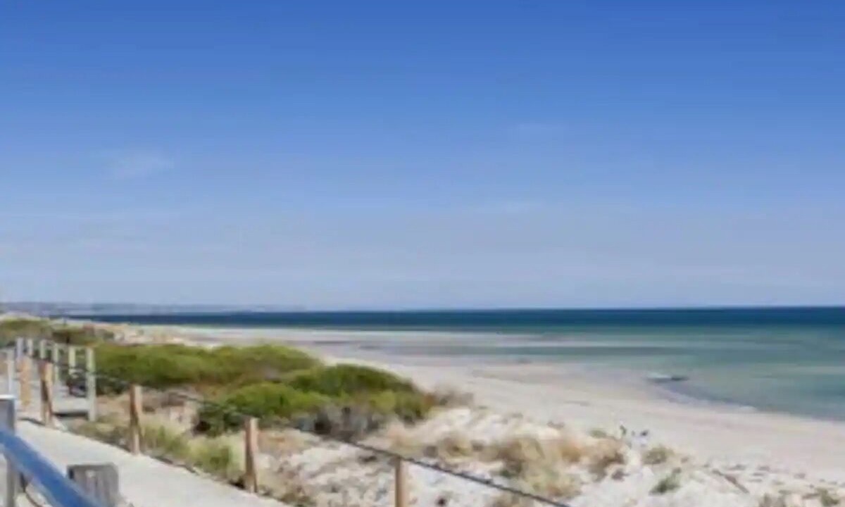 Photo of Others in Henley Beach South