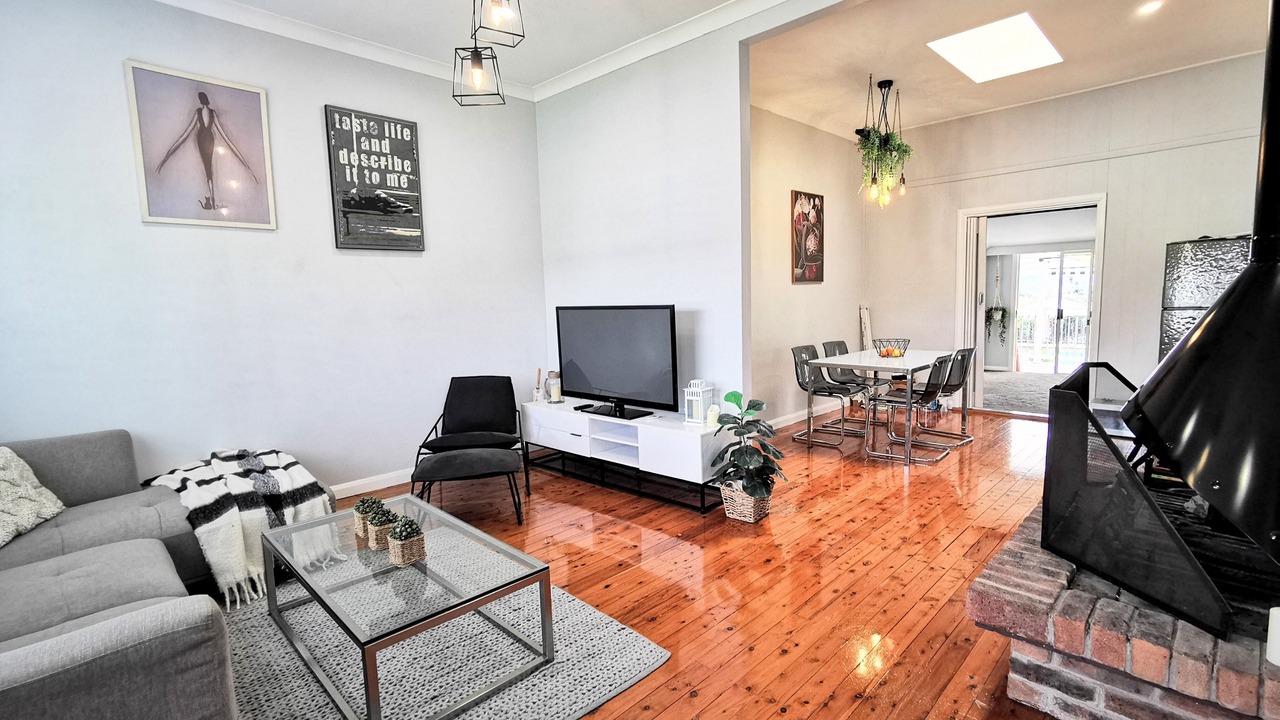 Photo of Livingroom in Muswellbrook